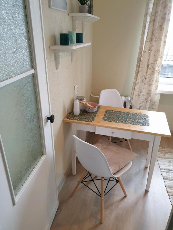 Sunny Apartment, 7 Min With Tram To The Old Town Tallinn Exterior photo